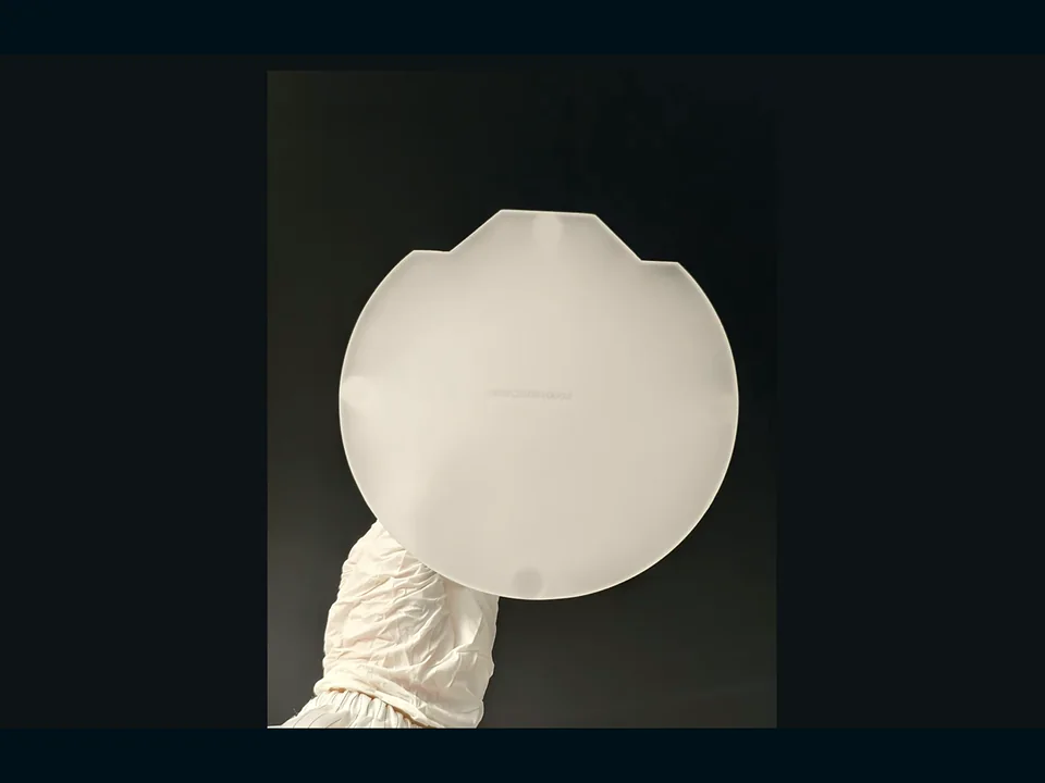 Representative WONIK flow-control and baffle component — front view